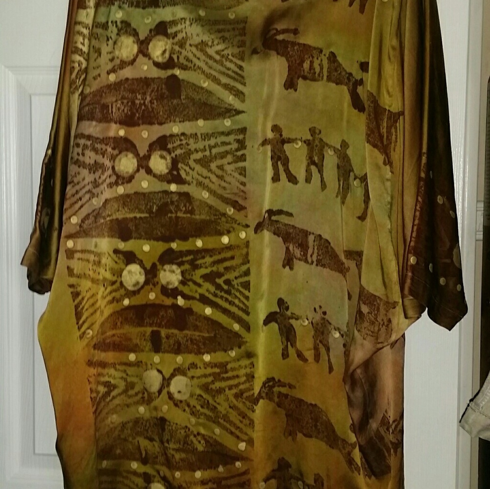 Laise Adzer Silk Outfit